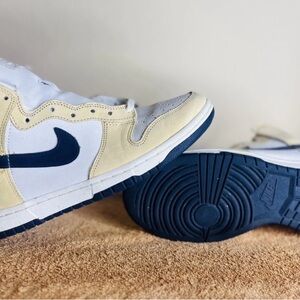 Nike Womens Dunk High Premium Sesame Obsidian DX2044-101 Women Size 9